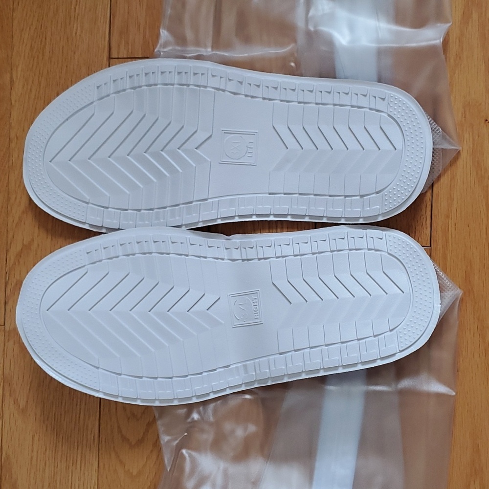 Brand New Non slip Waterproof boot cover